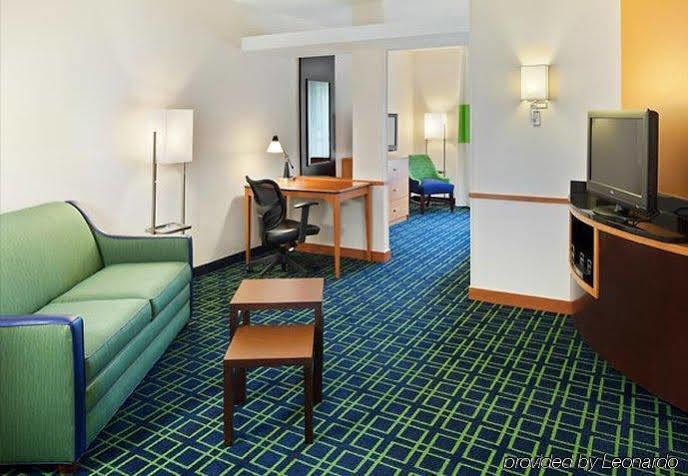 Fairfield Inn & Suites Луисбург Екстериор снимка